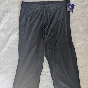 NWT Champion Women's Capri Knit Pants Black - M